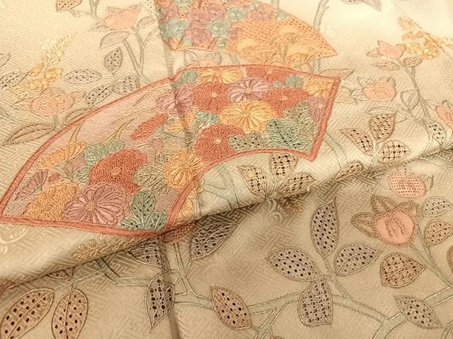 平和屋着物●総刺繍 訪問着 中国三大刺繍 汕頭刺繍 スワトウ刺繍 相良刺繍 地紙草花文 暈し染め ロング丈 正絹 逸品 未使用 AABB6602np