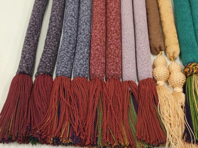 平和屋着物●和装小物 上質な帯締め10本セット 丸ぐけ 暈し染め 金糸 金彩 あわじ玉 撚り房 逸品 AABB7161ay
