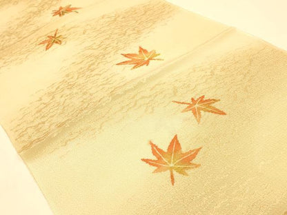 平和屋着物●和装小物　上質な帯揚げ　型染め　舞葉文　暈し染め　逸品　AABB7177ay