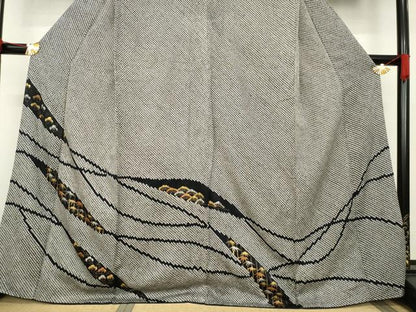 平和屋着物●訪問着　絞り　松竹梅　黒地　金彩　正絹　逸品　AABB7288ck