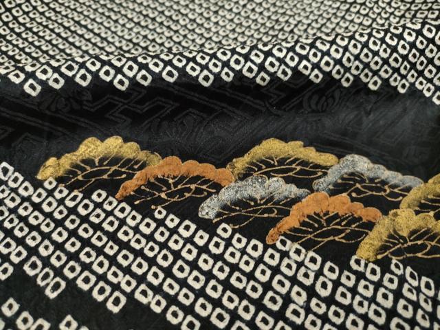平和屋着物●訪問着　絞り　松竹梅　黒地　金彩　正絹　逸品　AABB7288ck
