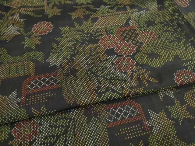 平和屋着物●本場大島紬 一元7マルキ 花籬文 黒地 正絹 逸品 AABB7329ck