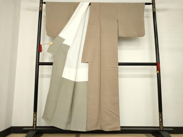 平和屋着物●上質な紬　色無地　白茶色　正絹　逸品　AABB7333ck