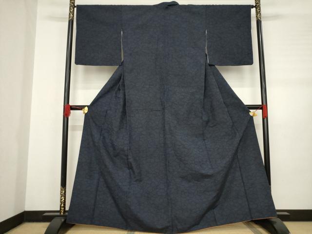 平和屋着物●結城紬　草花尽くし　正絹　逸品　AABB7337ck