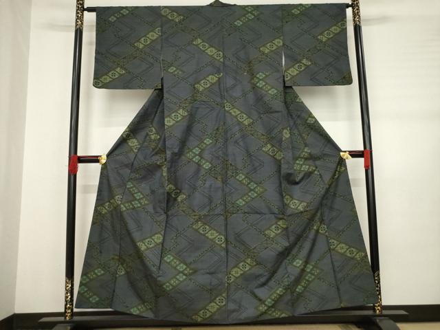 平和屋着物●本場大島紬 一元7マルキ 幾何学花菱文 正絹 逸品 AABB7344ck