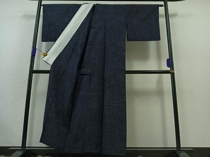 平和屋着物▽本場結城紬 重要無形文化財 単衣 80亀甲 草花文 正絹 逸品 AABB7725jh