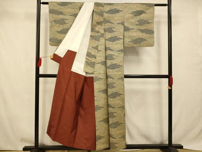 平和屋着物■上質な紬　雲取り吉祥花文　正絹　逸品　AABB7787fw