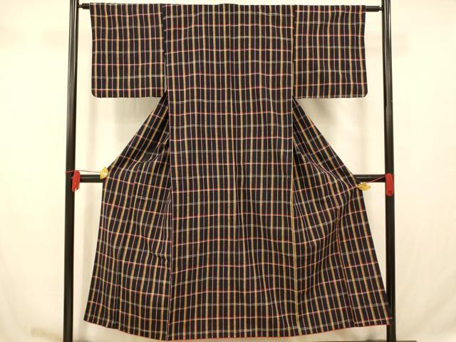 平和屋着物■上質な紬　格子文　黒地　正絹　逸品　AABB7789fw
