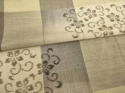 平和屋着物●上質な紬　格子花唐草文　正絹　逸品　AABB7934ck
