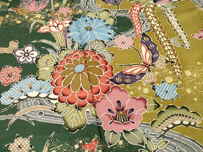 平和屋着物●豪華振袖 型染め 松竹梅流水花蝶文 金彩 正絹 逸品 AABB7954ck