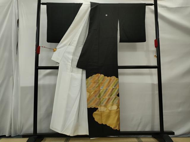 平和屋着物■豪華黒留袖　駒刺繍　雲取り文　金彩　正絹　逸品　AABB7970nf