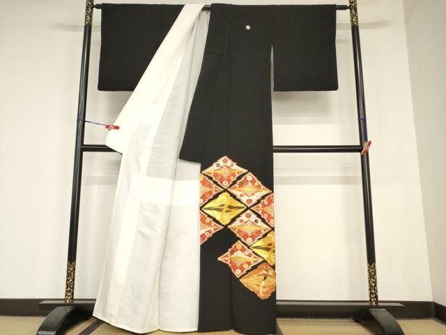平和屋着物■豪華黒留袖　駒刺繍　松皮菱双鶴花文　金彩　正絹　逸品　AABB8047br