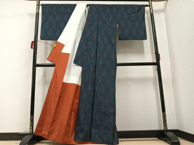 平和屋着物●本場大島紬 カタス7マルキ 幾何学文様 正絹 逸品 AABB8164ph