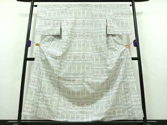 平和屋着物▽本場大島紬 白大島 単衣 9マルキ 横段花文 正絹 逸品 AABB8400jh