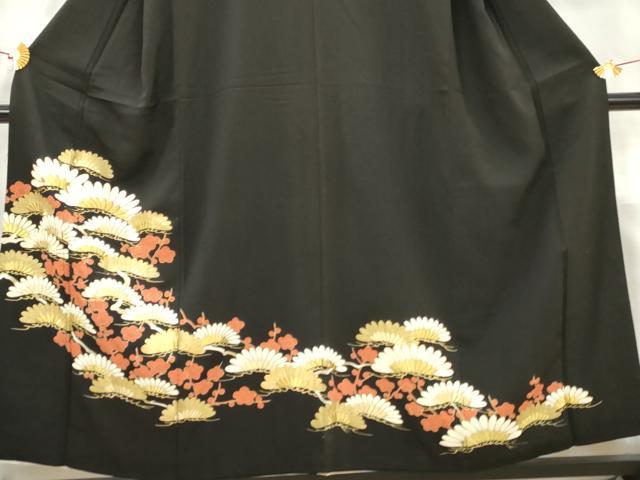 平和屋着物■豪華黒留袖　駒刺繍　梅松文　金彩　金糸　正絹　逸品　AABB8582cs