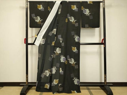 平和屋着物＊夏物 小紋 紗 色紙花文 洗える着物 AABB8826sx