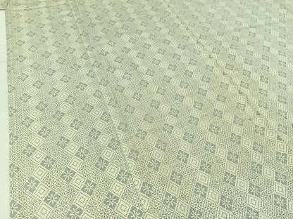 平和屋着物▽本場大島紬 白大島 単衣 9マルキ 花菱文 正絹 逸品 AABB9223jh