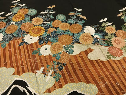 平和屋着物■豪華黒留袖　駒刺繍　草花文　金彩　正絹　逸品　AABB9319oa