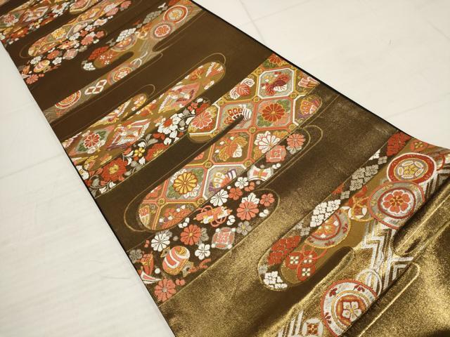 平和屋着物▼六通柄袋帯　唐織　霞取り飛鶴花文　黒地　金糸　正絹　逸品　AABB9589wj