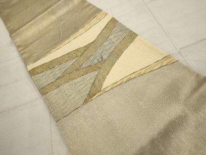 平和屋着物▼太鼓柄袋帯　幾何学文様　金通し地　正絹　逸品　AABB9965wj