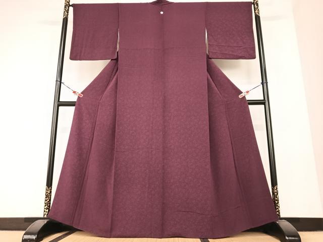 平和屋着物●上質な色無地　花唐草地紋　烏羽色　正絹　逸品　AABC0008zg