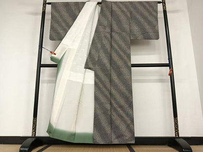平和屋着物●本場染大島紬　霞文　黒地　正絹　逸品　AABC0070zg