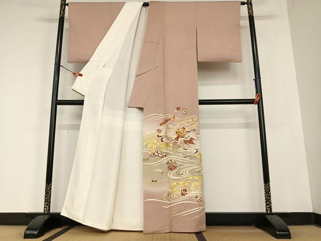 平和屋着物●創業460年・千總 色留袖 駒刺繍 立波松竹梅宝尽くし文 暈し染め 金彩 大丸扱い 正絹 逸品 AABC0093zg