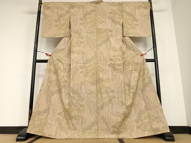 平和屋着物●本場結城紬　重要無形文化財　モロ入り　100亀甲　雲重ね笠松文　正絹　逸品　AABC0229zg