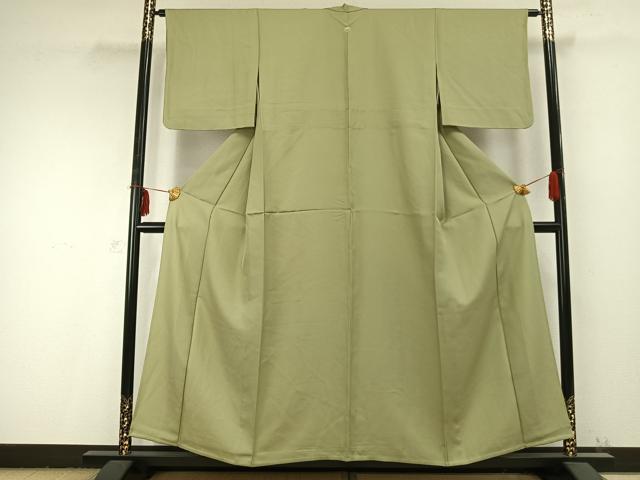 平和屋着物▽上質な色無地 単衣 紗綾型地紋 若菜色 伊と幸 反端付き 正絹 逸品 AABC0253fy