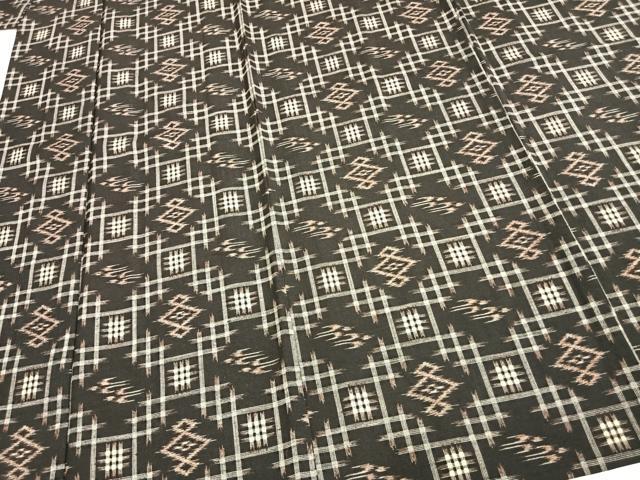 平和屋着物▽上質な小紋　単衣　琉球絣文様　AABC0351fy