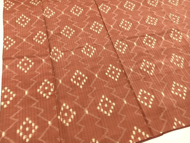 平和屋着物●上質な紬　幾何学文様　紅樺色　正絹　逸品　AABC0632ph