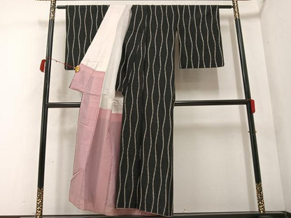 平和屋着物●お召　立涌文　黒地　正絹　逸品　AABC0635ph