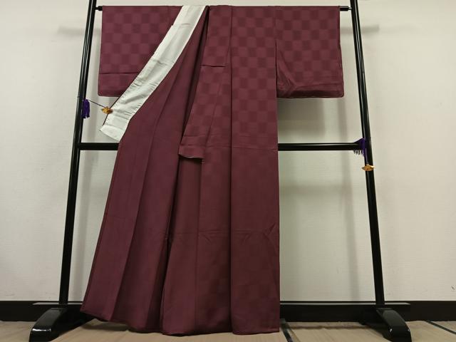平和屋着物▽世界的友禅作家 千地泰弘 色無地 単衣 市松地紋 暗紅色 正絹 逸品 AABC0707jh