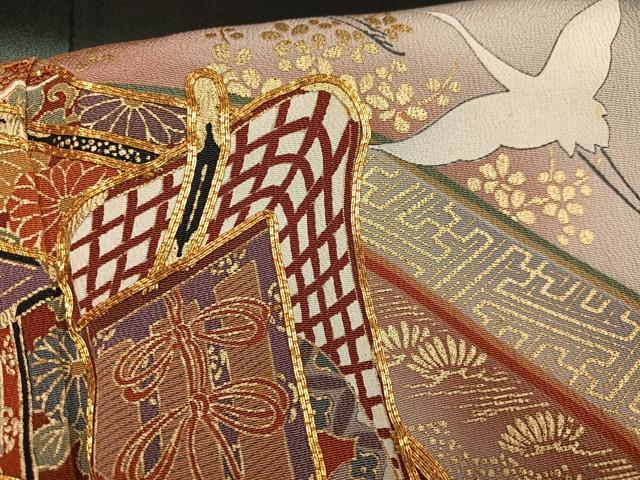 平和屋着物■豪華黒留袖　駒刺繍　御所車飛鶴文　暈し染め　金彩　正絹　逸品　AABC0815oa
