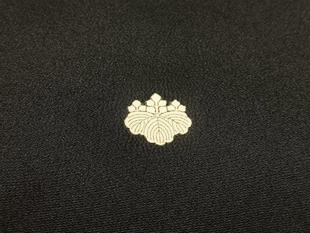 平和屋着物■豪華黒留袖　駒刺繍　御所車飛鶴文　暈し染め　金彩　正絹　逸品　AABC0815oa