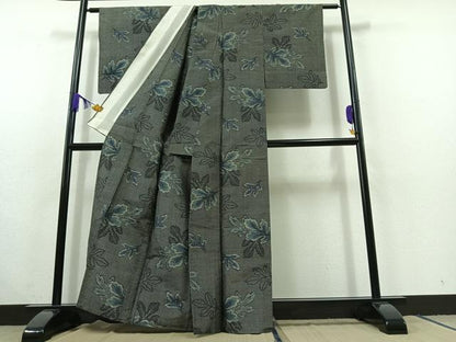 平和屋着物▽上質な紬　単衣　舞花文　正絹　逸品　AABC1233jh