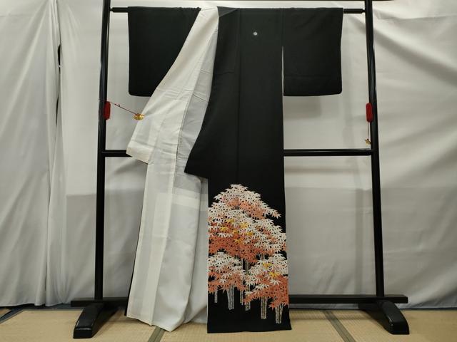 平和屋着物■豪華黒留袖　駒刺繍　笹竹文　正絹　逸品　AABC1516nf