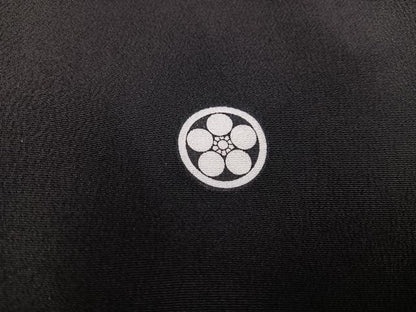 平和屋着物●豪華黒留袖 刺繍 浜松風景文 金彩 三越扱い 正絹 逸品 AABC1726ph