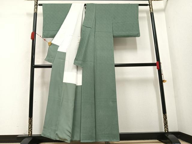 平和屋着物●上質な色無地　紗綾形花地紋　青白橡色　正絹　逸品　AABC1741ph