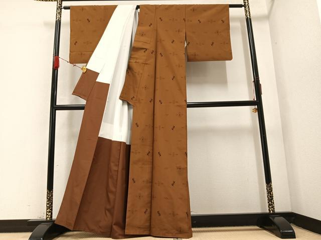 平和屋着物●上質な紬　琉球絣文様　丁子染色　正絹　逸品　AABC1765ph