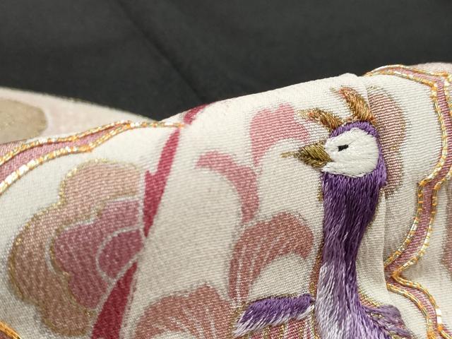平和屋着物■豪華黒留袖　駒刺繍　孔雀花文　金彩　正絹　逸品　AABC2033gw