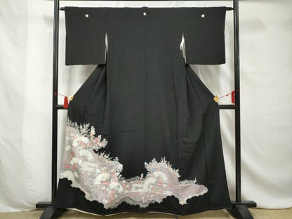 平和屋着物■豪華黒留袖　駒刺繍　雲取り扇花文　銀彩　正絹　逸品　AABC2051gw