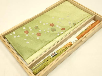 平和屋本店●和装小物 帯締め・帯揚げセット 笹浪組 舞花文 暈し染め 金糸 金銀彩 逸品 未使用 AABC2769ay