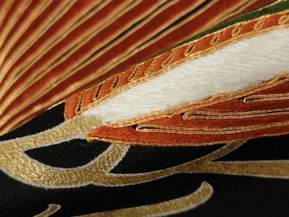 平和屋着物■豪華黒留袖　駒刺繍　枝松文　金彩　鬼しぼ縮緬　正絹　逸品　AABC2887st
