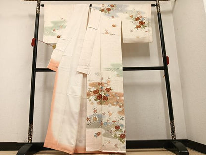 平和屋着物●訪問着　友禅　草花文　暈し染め　金彩　三越扱い　正絹　逸品　AABC3352ph