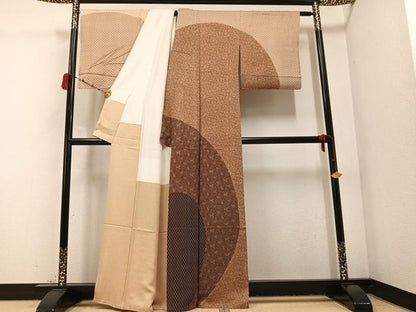 平和屋着物●二代目 川村久太郎　訪問着　花唐草文　正絹　逸品　AABC3371ph