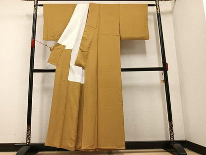 平和屋着物●上質な色無地 黄土色 正絹 逸品 AABC3373ph