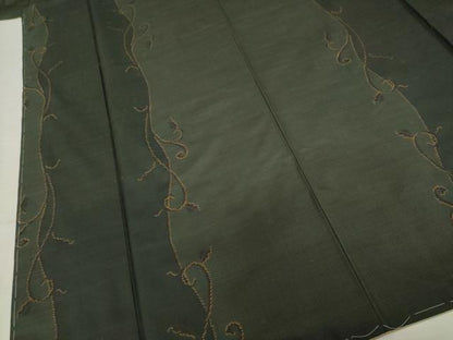 平和屋着物●本場大島紬　カタス7マルキ　花唐草文　黒地　正絹　逸品　AABC3533ck