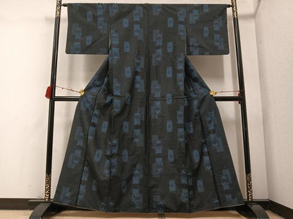 平和屋着物●本場村山大島紬　色紙花文　正絹　逸品　AABC3656ph