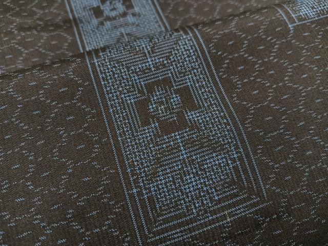 平和屋着物●本場村山大島紬　色紙花文　正絹　逸品　AABC3656ph